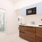 Dob 70 - Boutique Apartments, Location By Bqa Apartament *