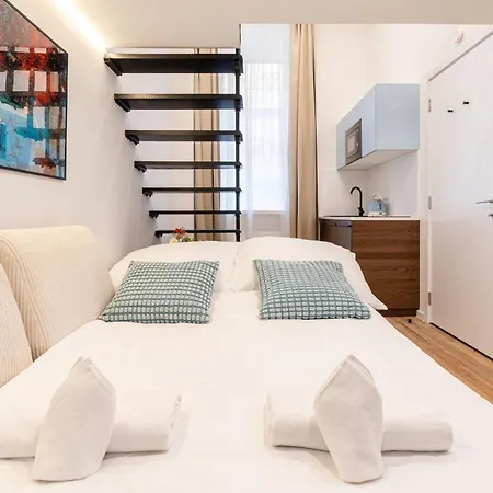 Dob 70 - Boutique Apartments, Location By Bqa